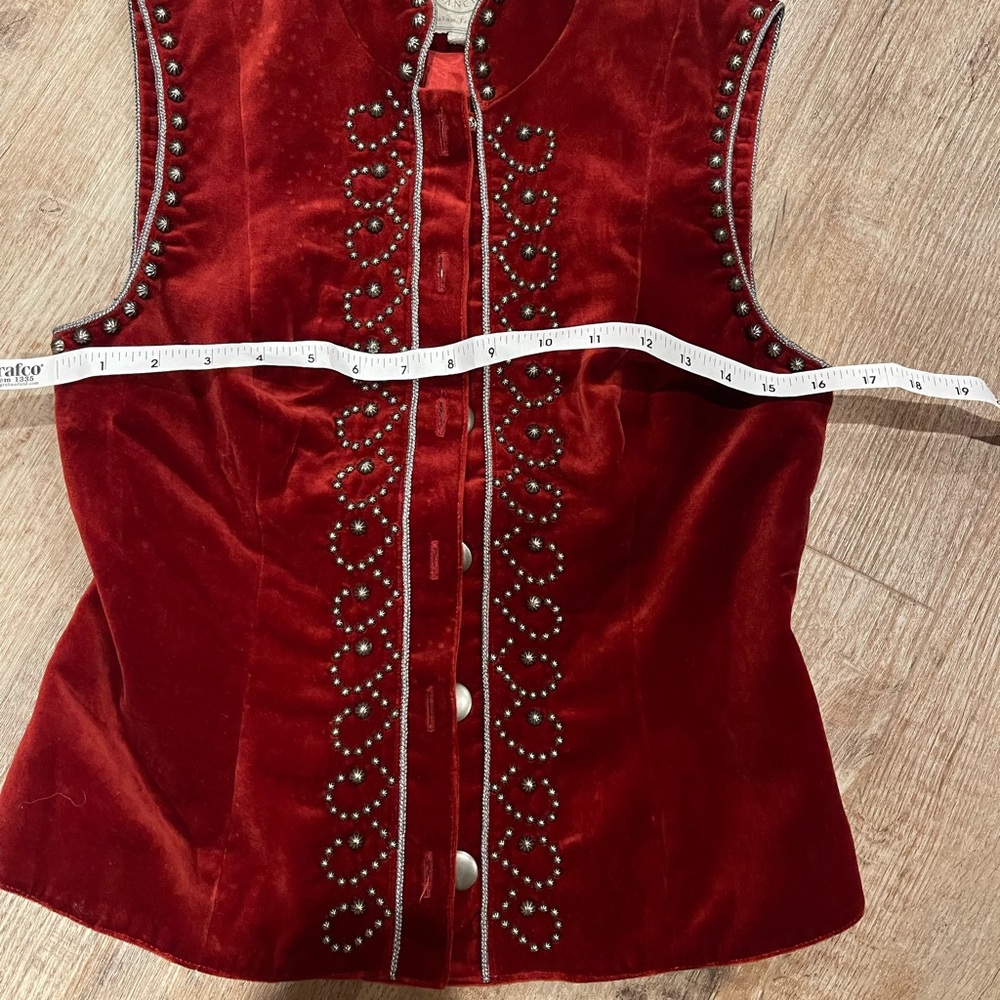 Double D Ranch Red Velvet Vest with Silver Studs - Picture 7 of 8